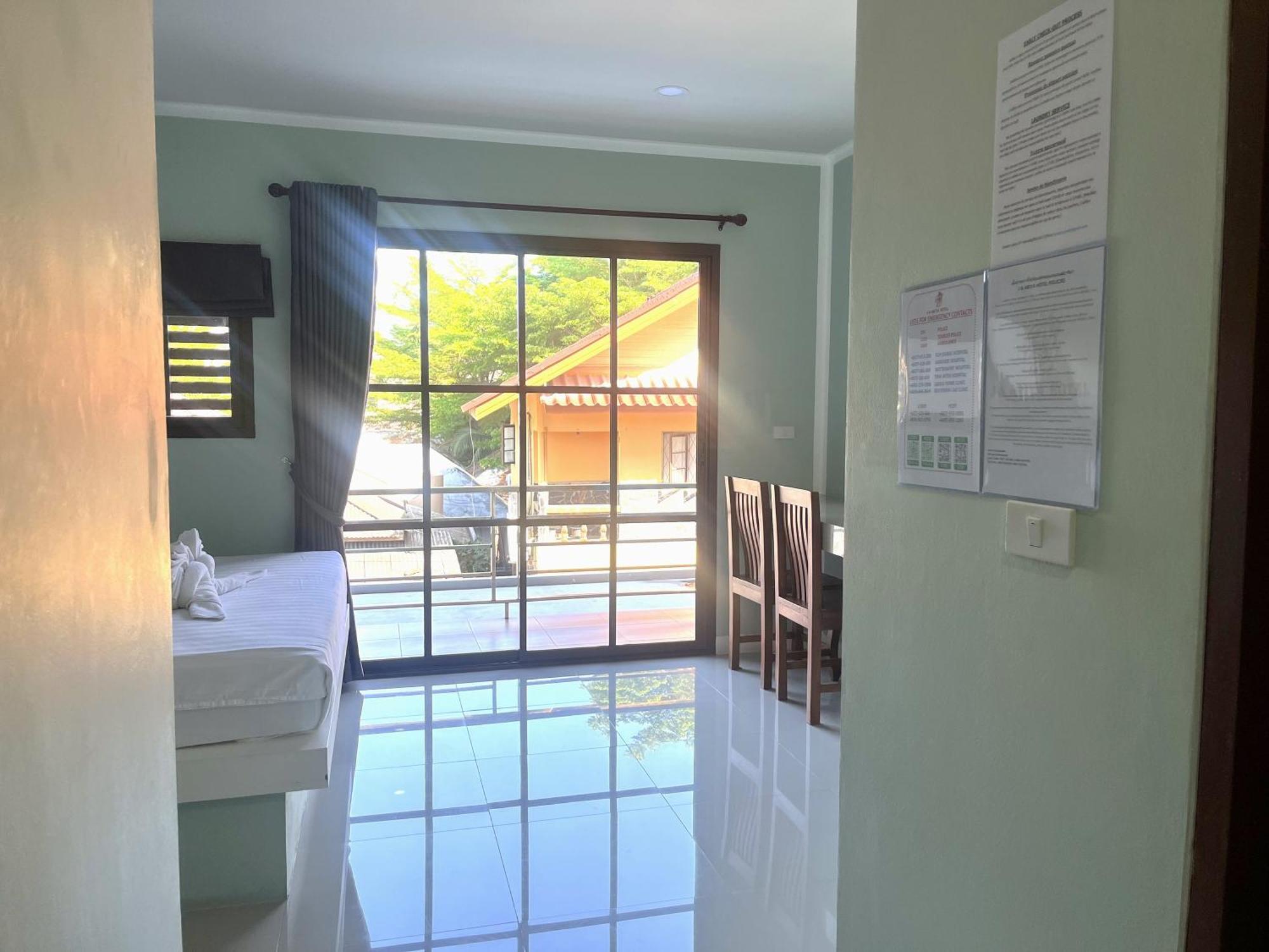 J & Ariya Hotel Near Samui Airport And Koh Phangan Pier Бопхут Экстерьер фото