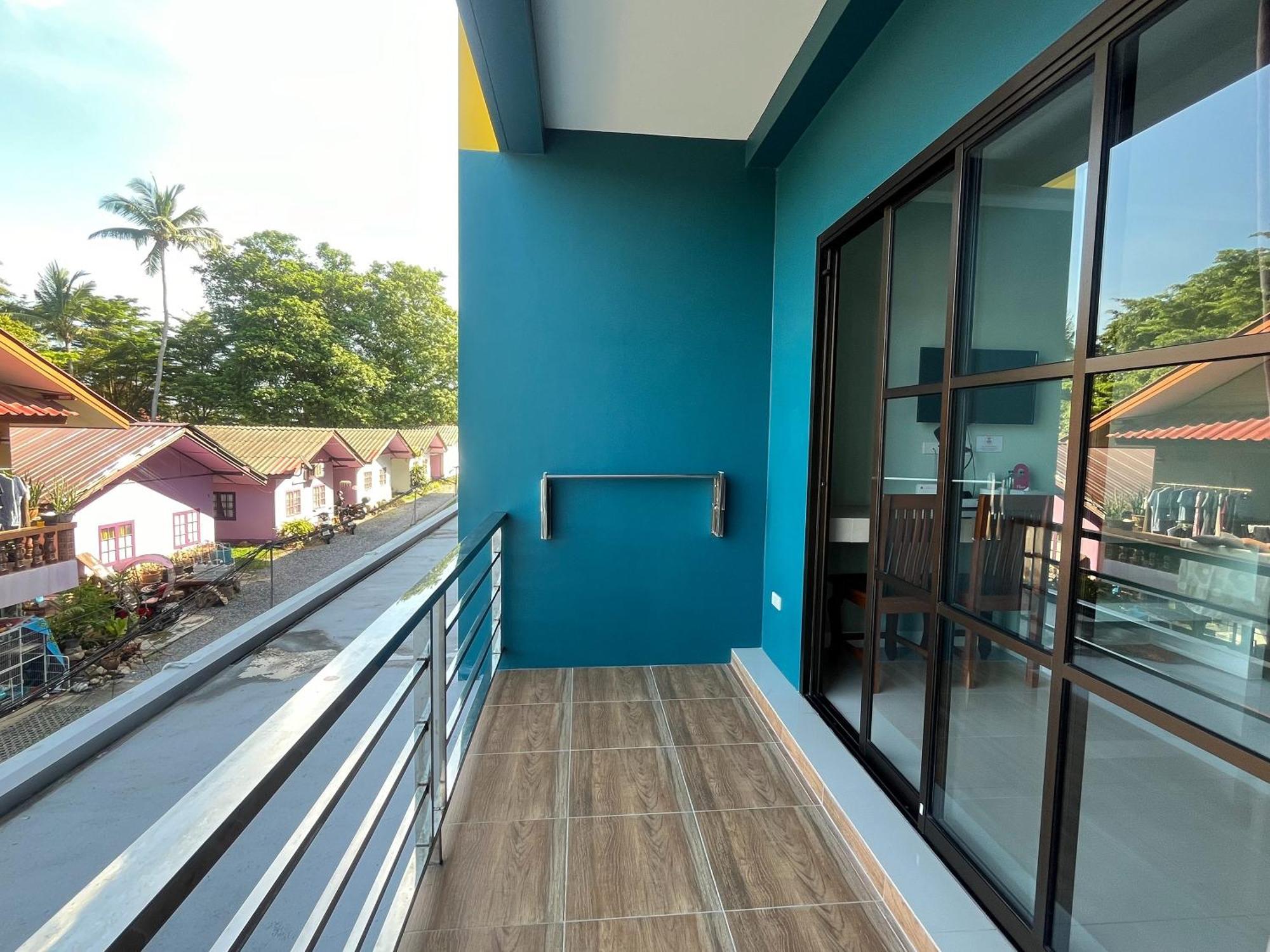 J & Ariya Hotel Near Samui Airport And Koh Phangan Pier Бопхут Экстерьер фото