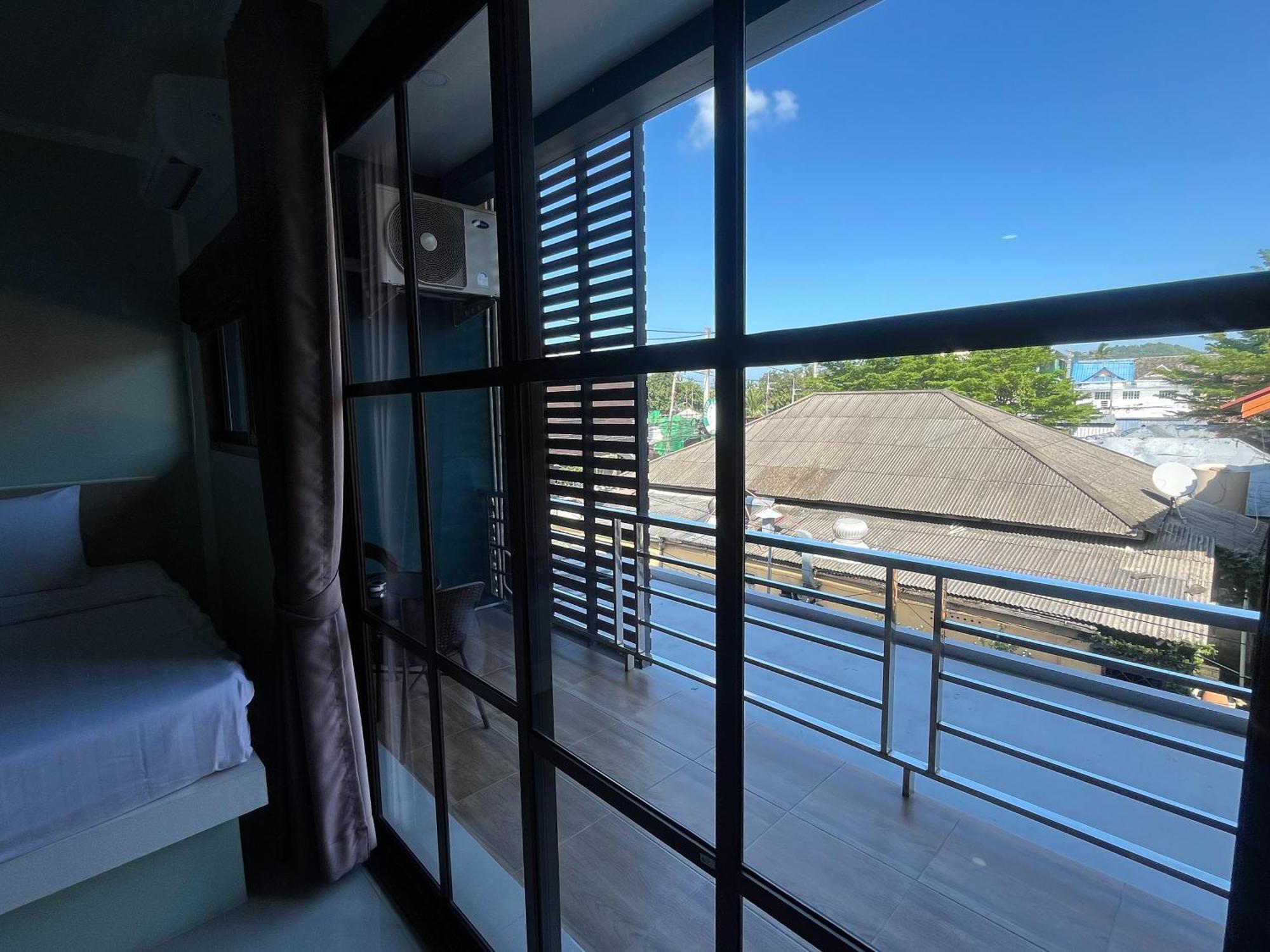 J & Ariya Hotel Near Samui Airport And Koh Phangan Pier Бопхут Экстерьер фото